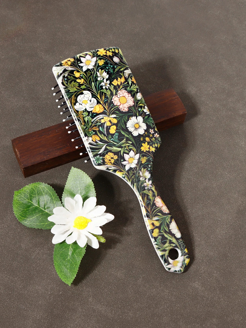 Hair brush with floral pattern, anti-static nylon hair brush, durable ABS plastic handle, gift, special for real hair wigs