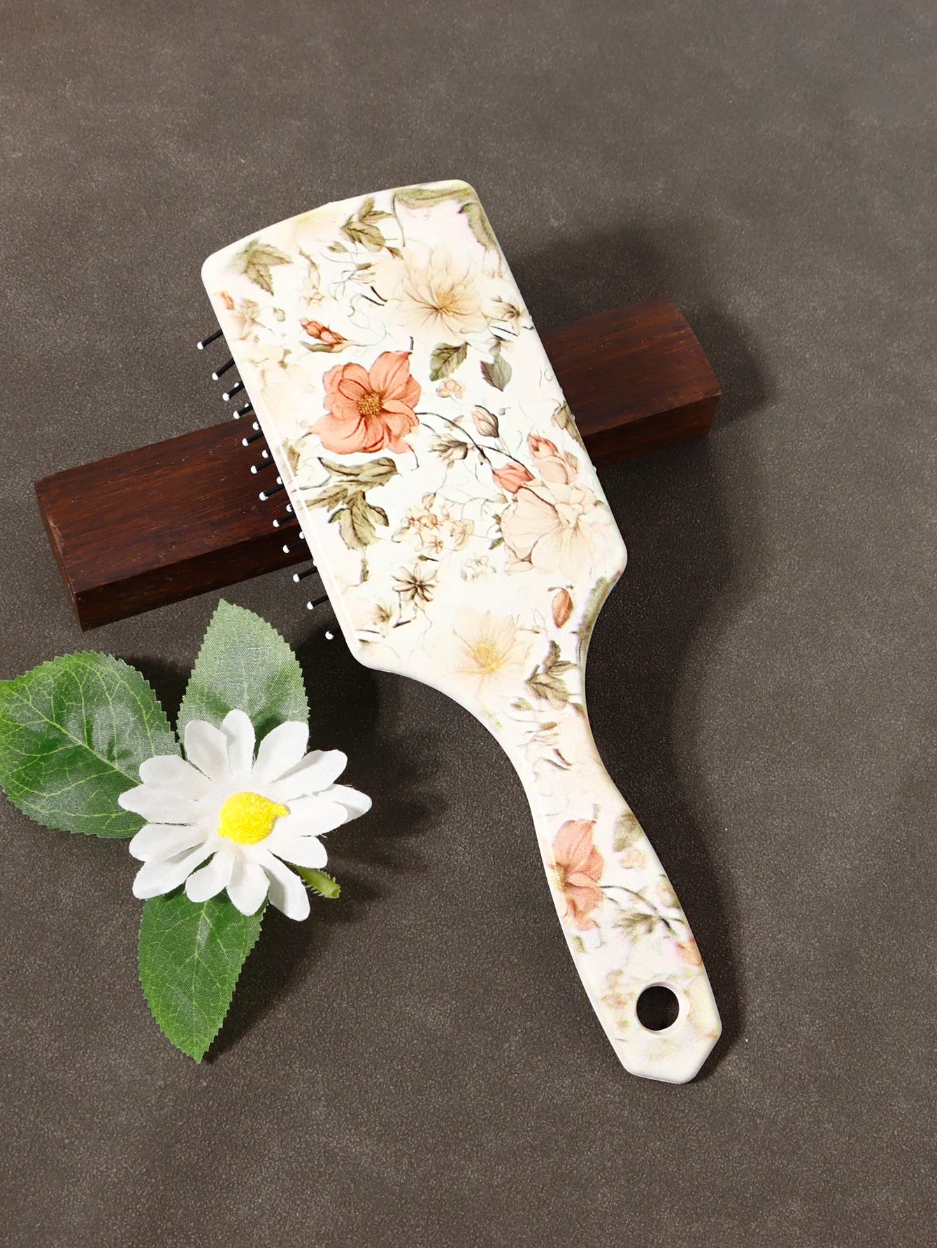 Hair brush with floral pattern, anti-static nylon hair brush, durable ABS plastic handle, gift, special for real hair wigs