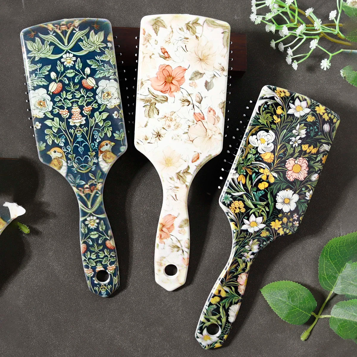 Hair brush with floral pattern, anti-static nylon hair brush, durable ABS plastic handle, gift, special for real hair wigs
